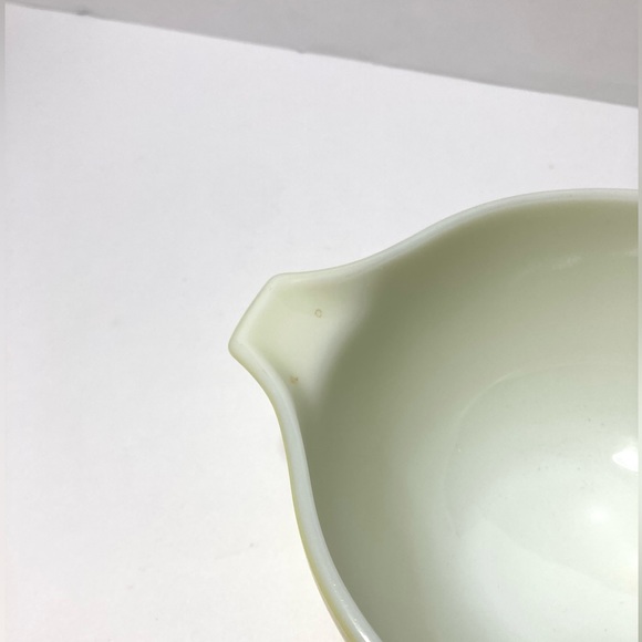 1967 Vintage Pyrex Green Cinderella Mixing Bowl Set - Picture 6 of 6